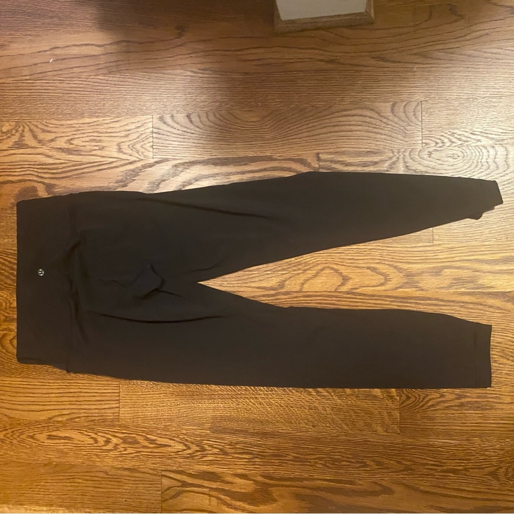 Black Align size 6 legging lightly worn and 28 length